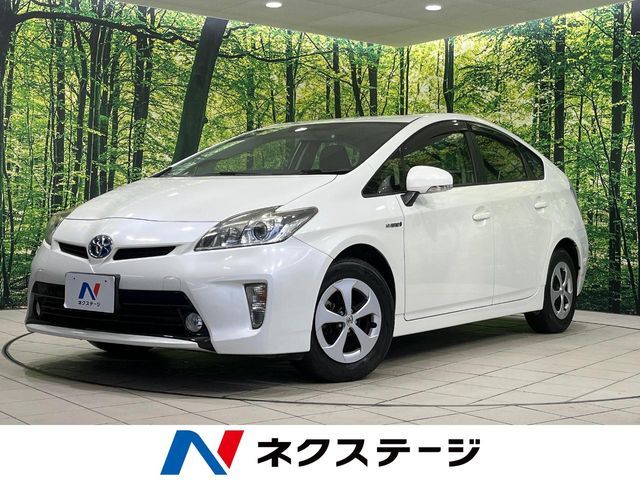 TOYOTA PRIUS 2015