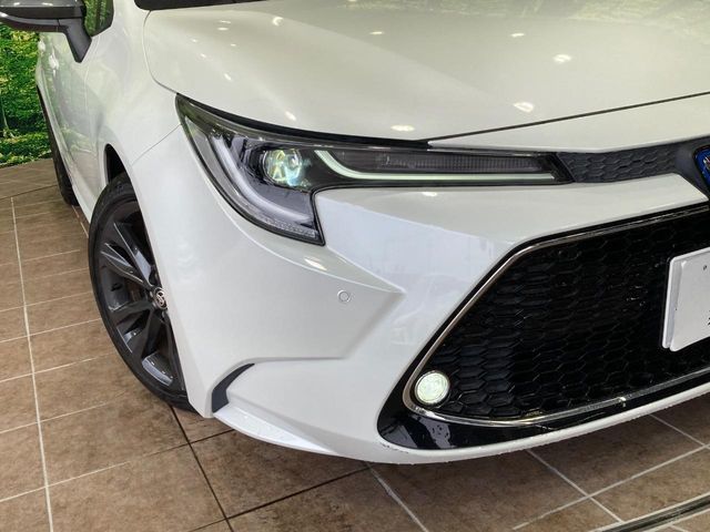 TOYOTA COROLLA TOURING HYBRID 2022