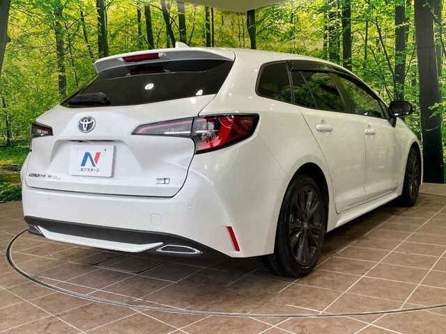 TOYOTA COROLLA TOURING HYBRID 2022
