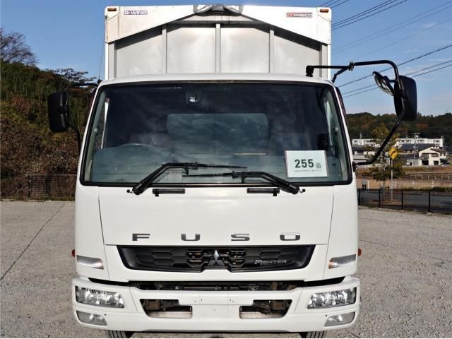 MITSUBISHI FUSOU FIGHTER 2014