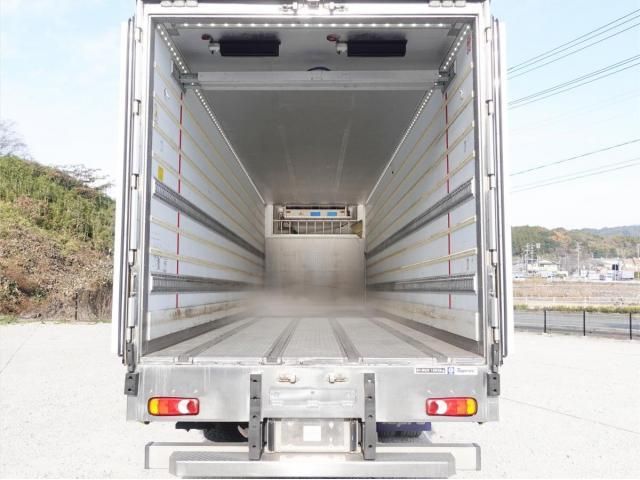 NISSAN DIESEL Quon 2018