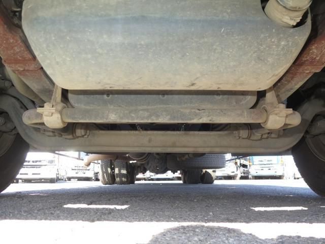 MITSUBISHI FUSOU SUPER GREAT 2012