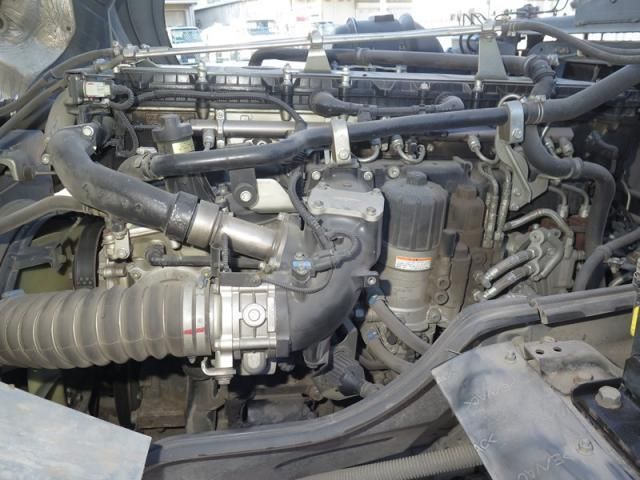 MITSUBISHI FUSOU SUPER GREAT 2012