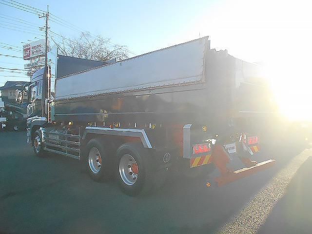 MITSUBISHI FUSOU SUPER GREAT 2018