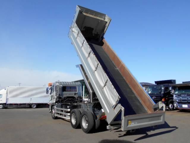 NISSAN DIESEL Quon 2017