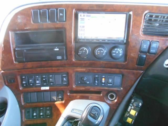 NISSAN DIESEL Quon 2017