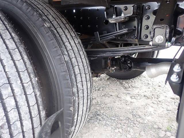 MITSUBISHI CANTER 2025