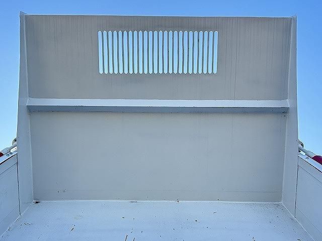 NISSAN DIESEL CONDOR 2013