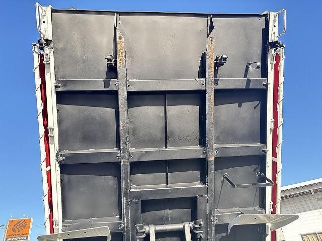 NISSAN DIESEL CONDOR 2013