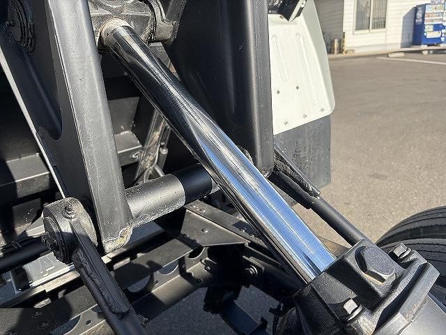 NISSAN DIESEL CONDOR 2013