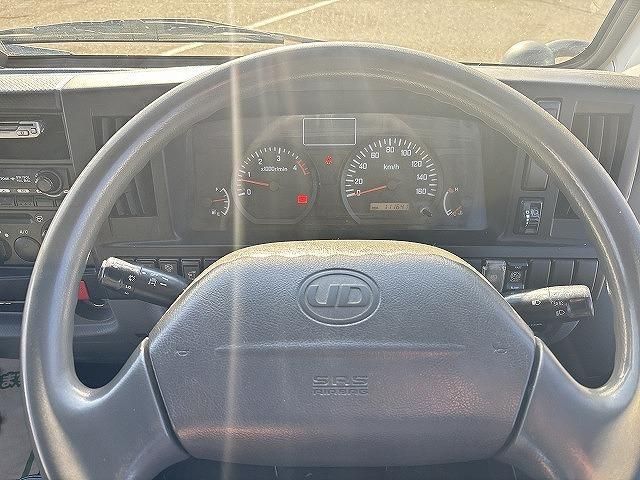 NISSAN DIESEL CONDOR 2013