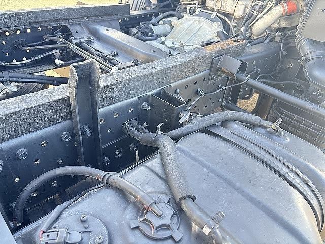 NISSAN DIESEL CONDOR 2013