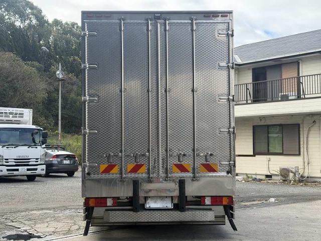 MITSUBISHI FUSOU SUPER GREAT 2020