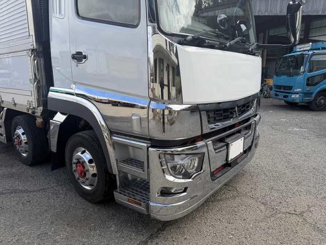 MITSUBISHI FUSOU SUPER GREAT 2020