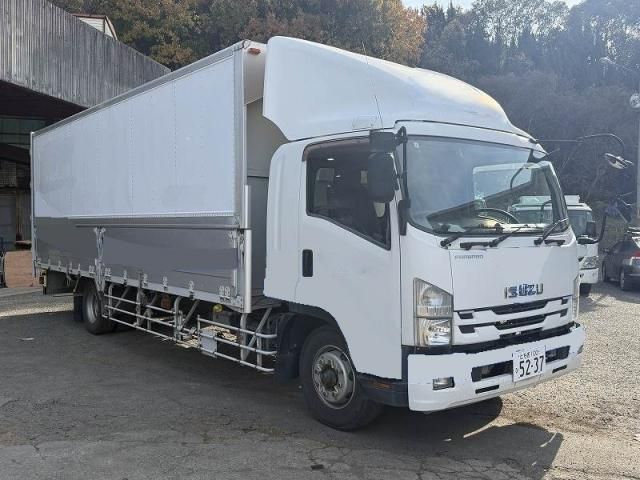 ISUZU FORWARD 2015