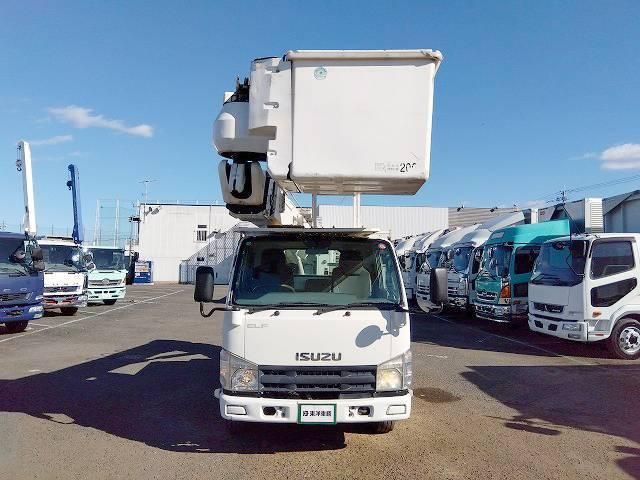 ISUZU ELF 2009