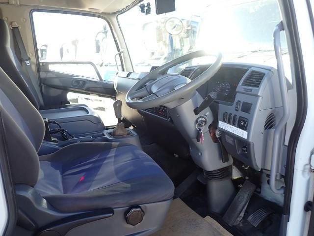 MITSUBISHI FUSOU FIGHTER 2014