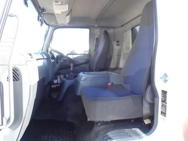 MITSUBISHI FUSOU FIGHTER 2014