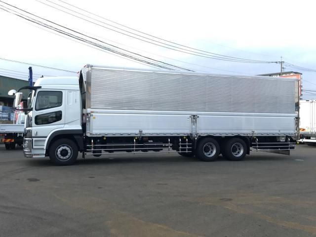 MITSUBISHI FUSOU SUPER GREAT 2025