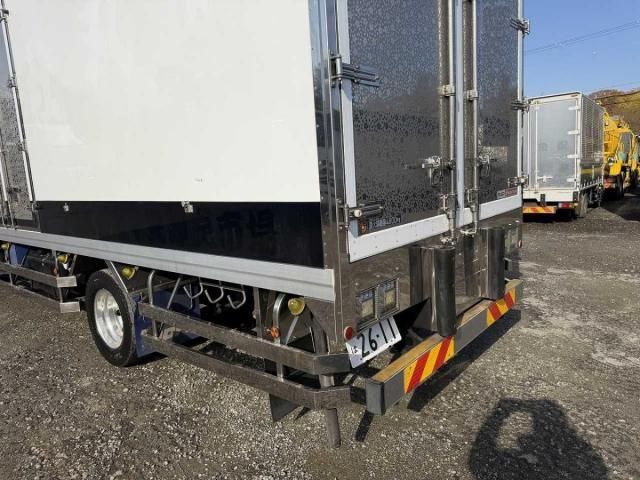 MITSUBISHI FUSOU FIGHTER 2020