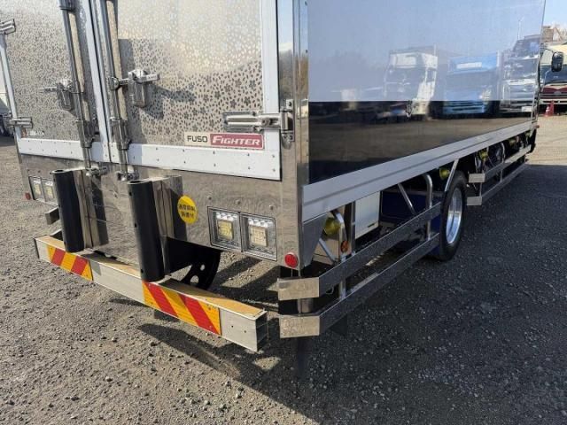 MITSUBISHI FUSOU FIGHTER 2020