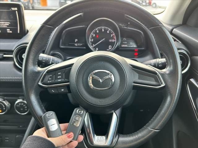 MAZDA DEMIO 2017