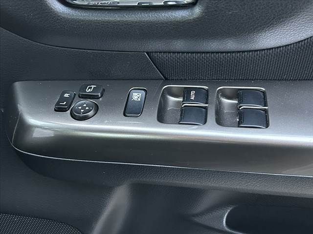 SUZUKI Spacia custom Z 2017