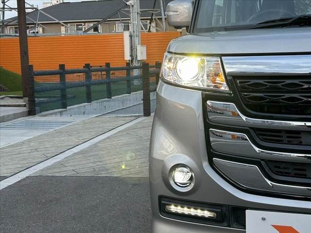 SUZUKI Spacia custom Z 2017