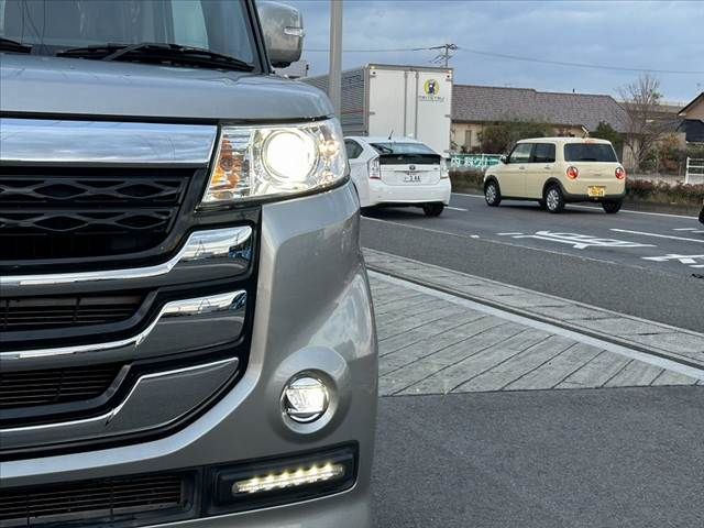 SUZUKI Spacia custom Z 2017