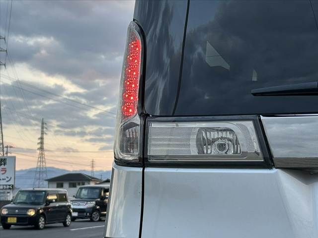 SUZUKI Spacia custom Z 2017