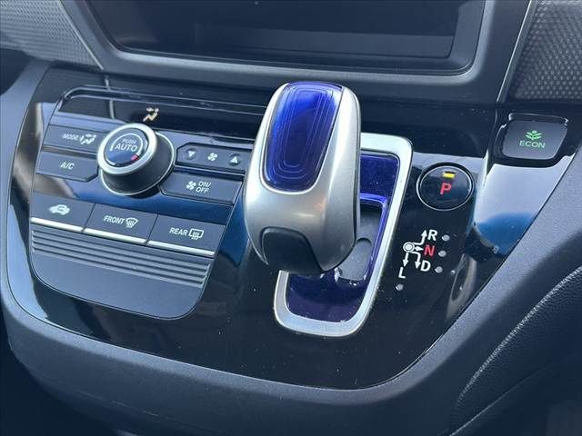 HONDA FREED plus HYBRID 2017