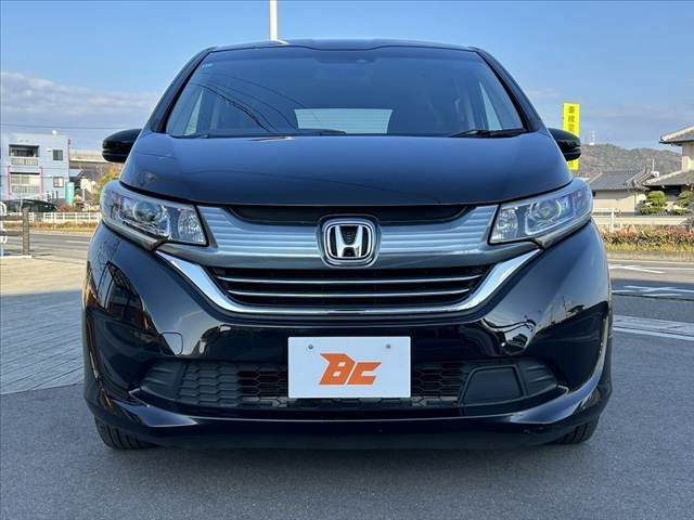 HONDA FREED plus HYBRID 2017