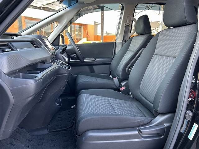 HONDA FREED plus HYBRID 2017