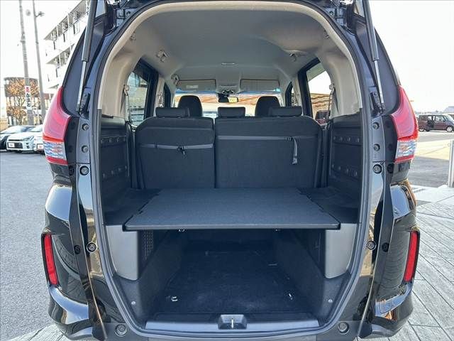 HONDA FREED plus HYBRID 2017