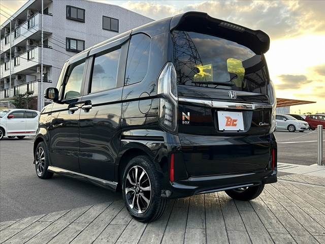 HONDA N BOX CUSTOM 2018