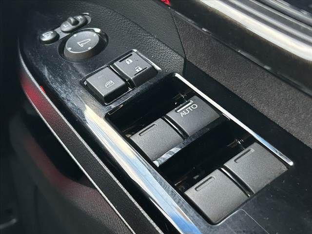 HONDA N BOX CUSTOM 2018