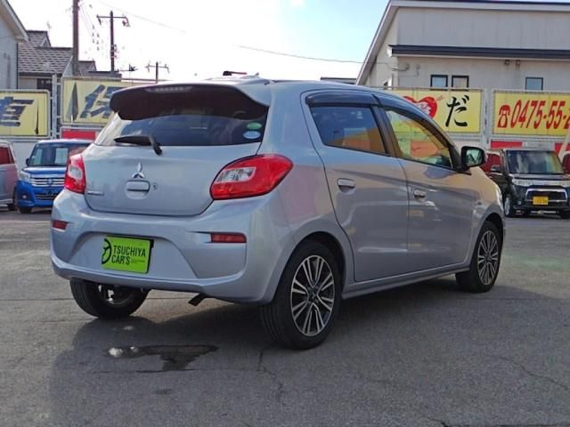 MITSUBISHI MIRAGE hatchback 2017