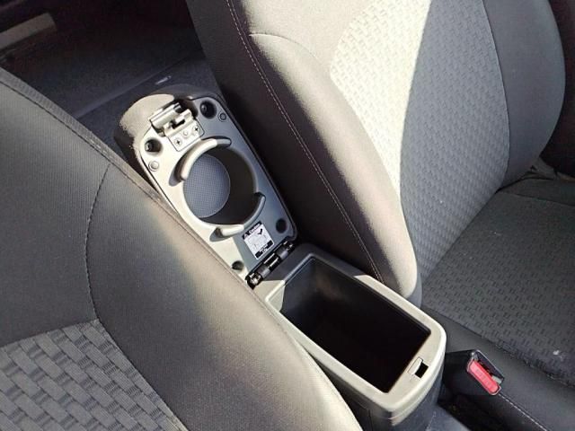 MITSUBISHI MIRAGE hatchback 2017