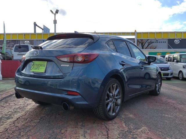 MAZDA AXELA SPORTS 2018