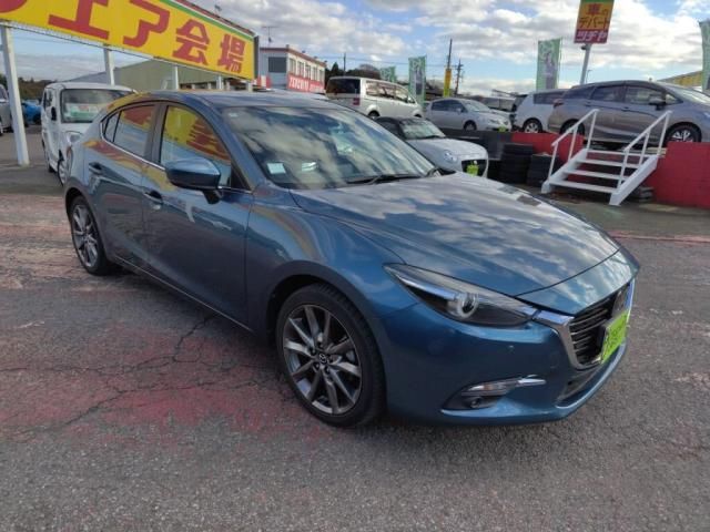 MAZDA AXELA SPORTS 2018