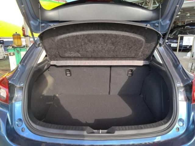 MAZDA AXELA SPORTS 2018