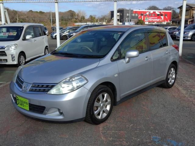 NISSAN TIIDA 2009