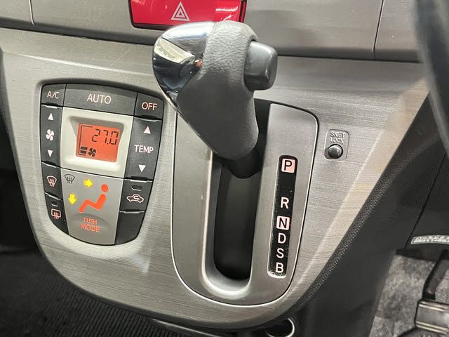 DAIHATSU MOVE CUSTOM 2012