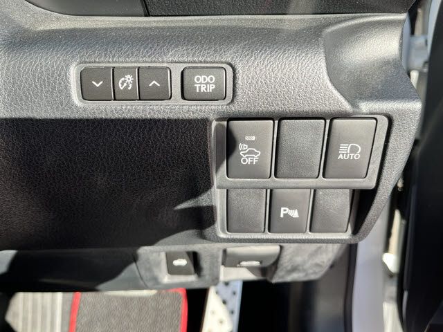 TOYOTA LEXUS IS300h 2018