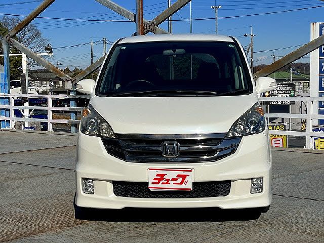 HONDA STEPWAGON SPADA 2009