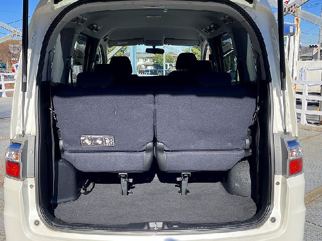 HONDA STEPWAGON SPADA 2009