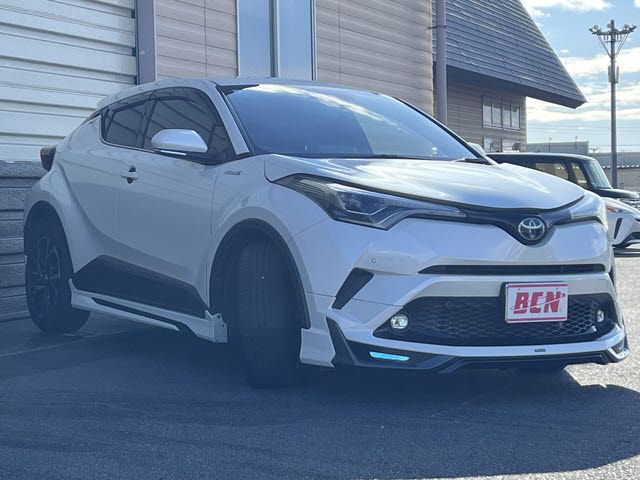 TOYOTA C-HR 2019