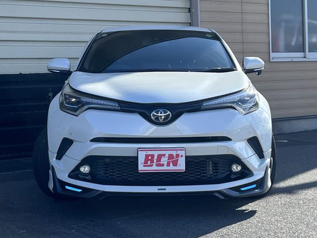 TOYOTA C-HR 2019