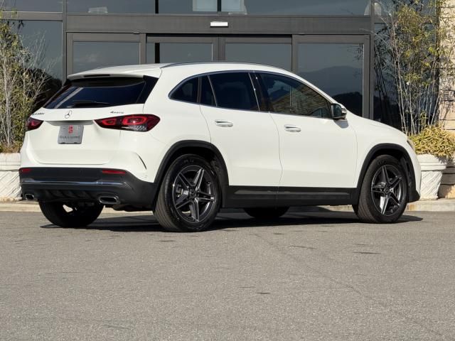 MERCEDES BENZ MERCEDES BENZ GLA class 2022