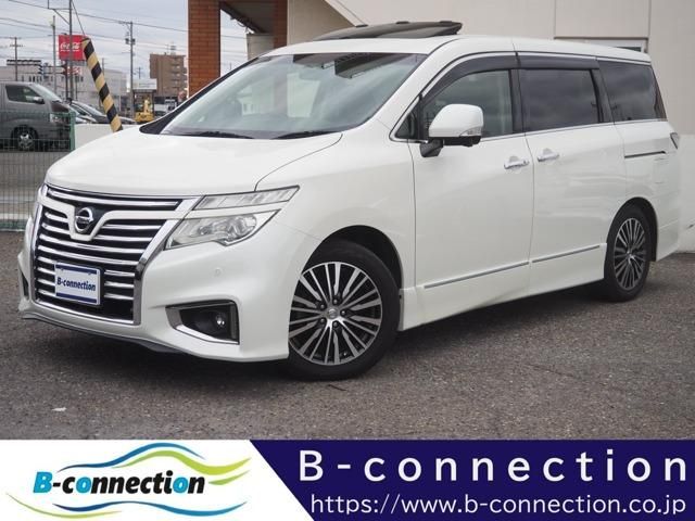 NISSAN ELGRAND  4WD 2015